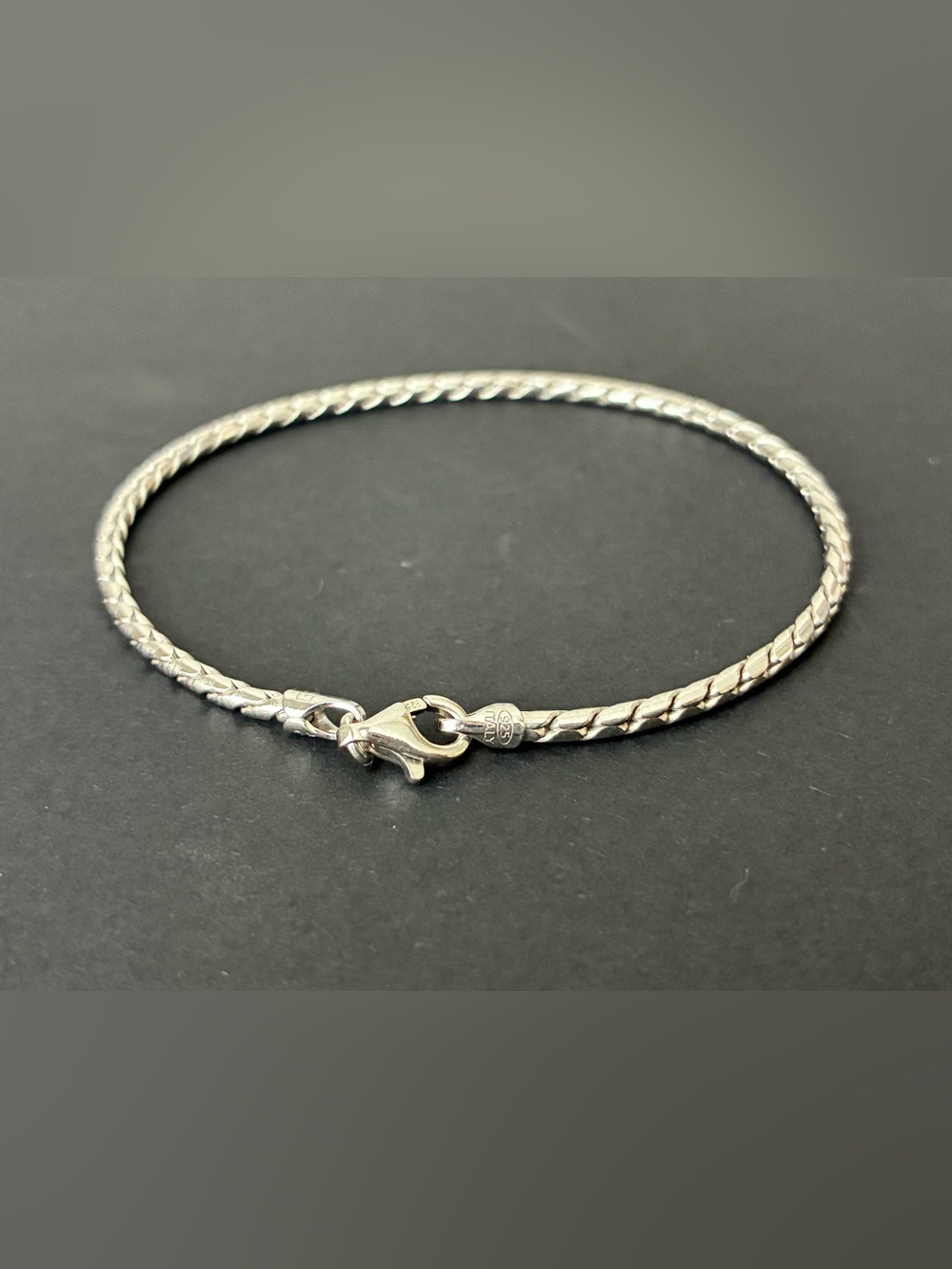 Sterling Silver Snake Bracelet 7” 2mm- Silver Tone
